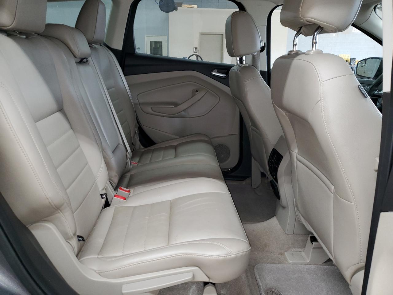 2014 Ford Escape - Image 12