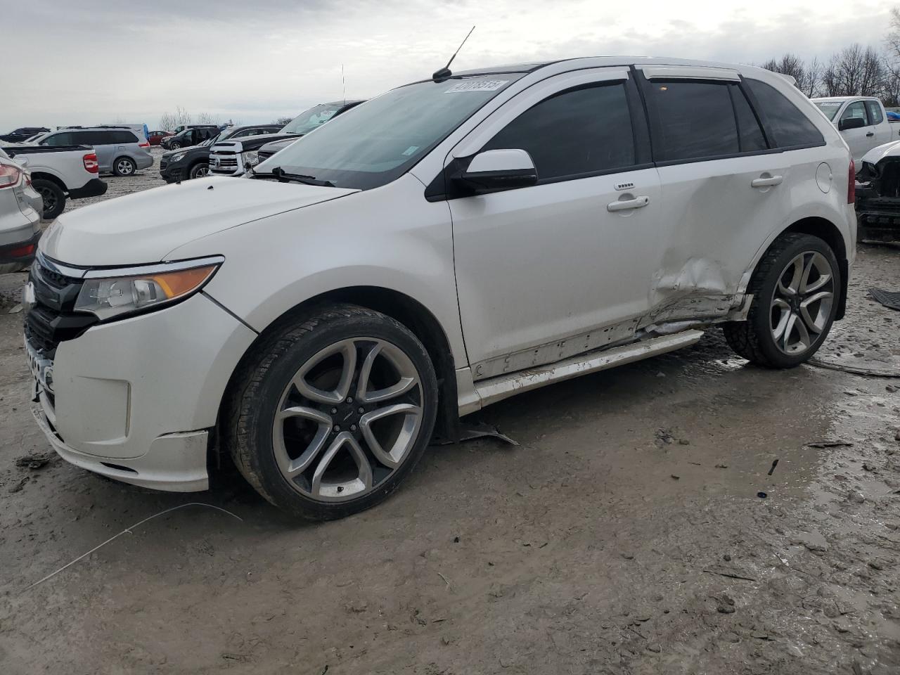 2014 Ford Edge - Image 1