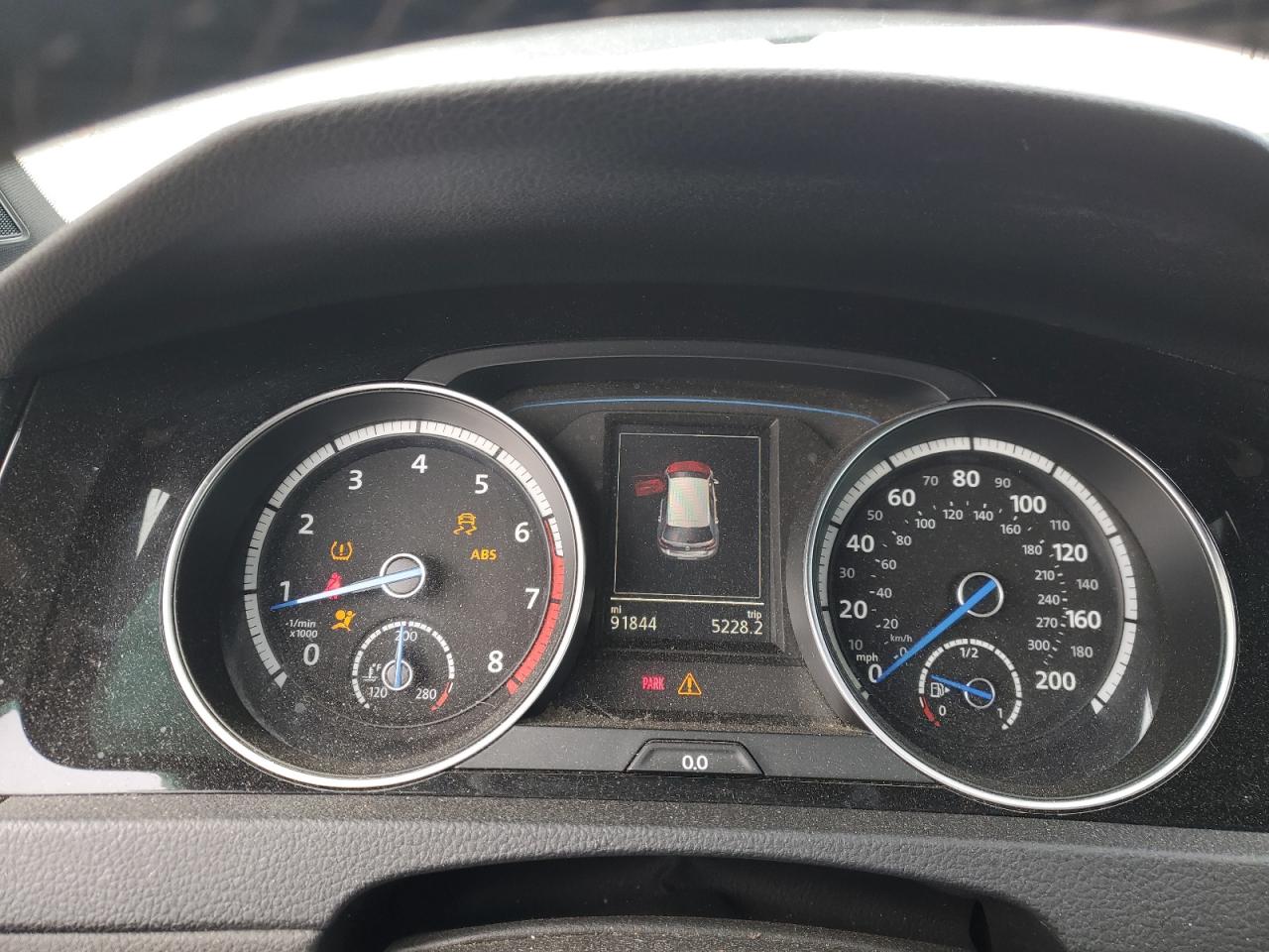 2016 Volkswagen Golf - Image 9