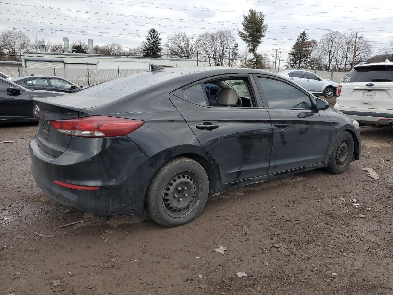 2017 Hyundai Elantra - Image 3