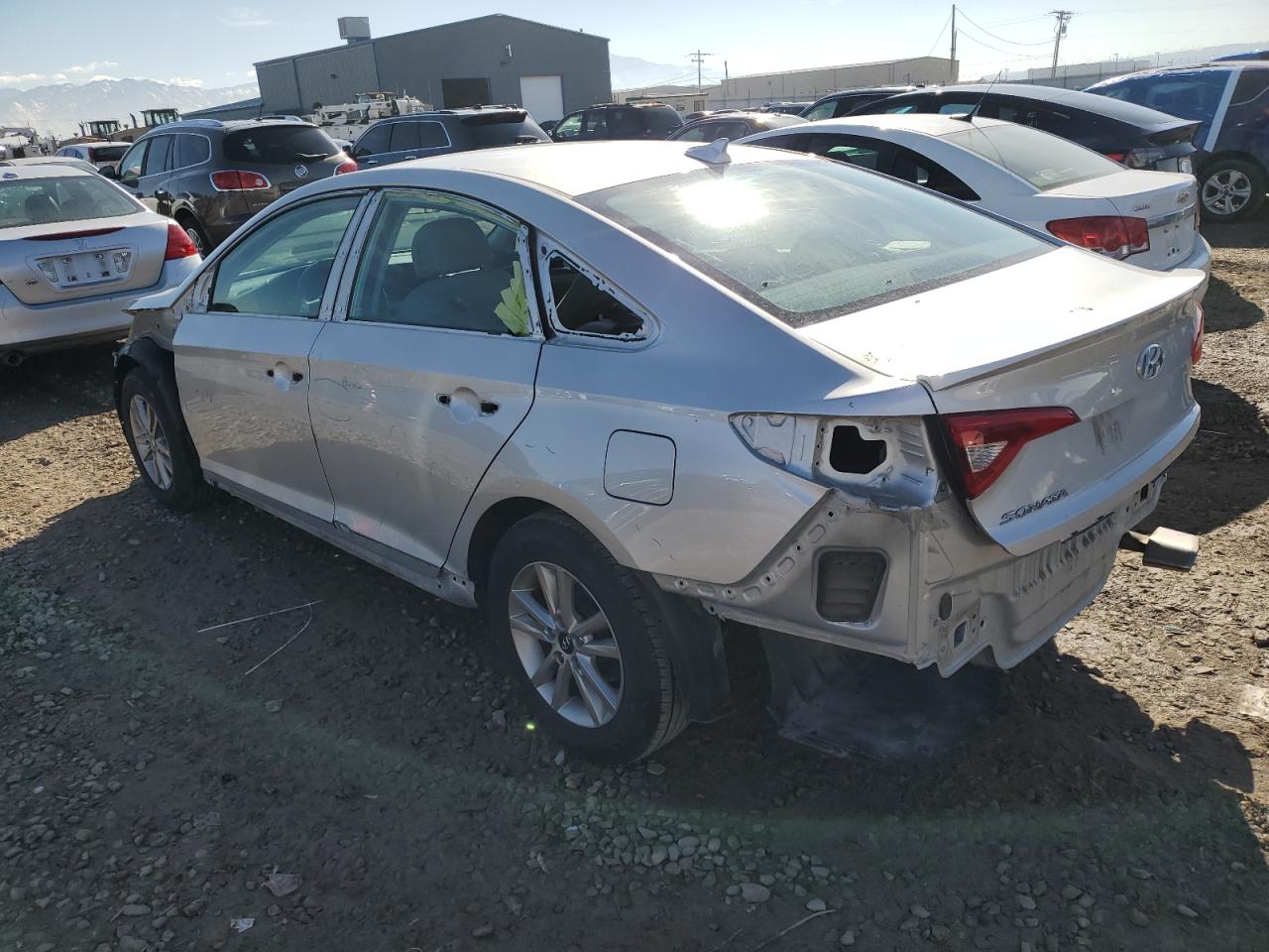 2015 Hyundai Sonata - Image 2