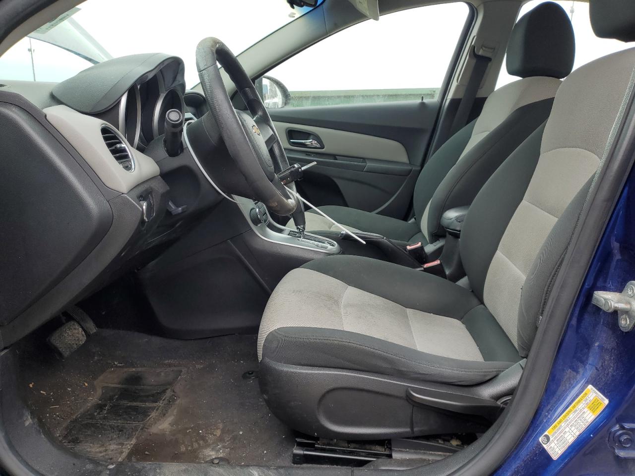 2012 Chevrolet Cruze - Image 7