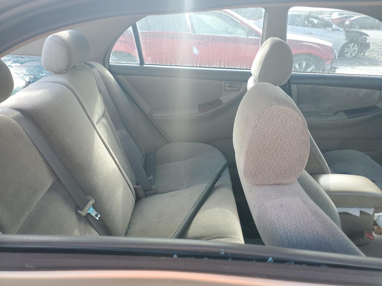 2004 Toyota Corolla - Image 10