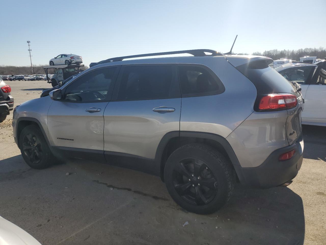 2016 Jeep Grand Cherokee - Image 2