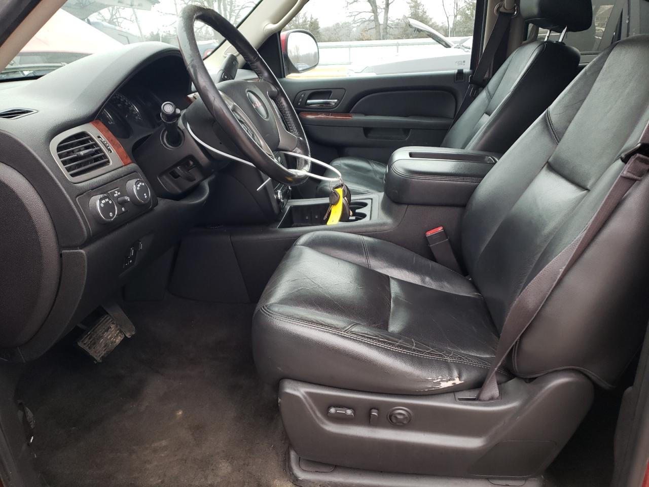 2013 GMC Yukon - Image 7
