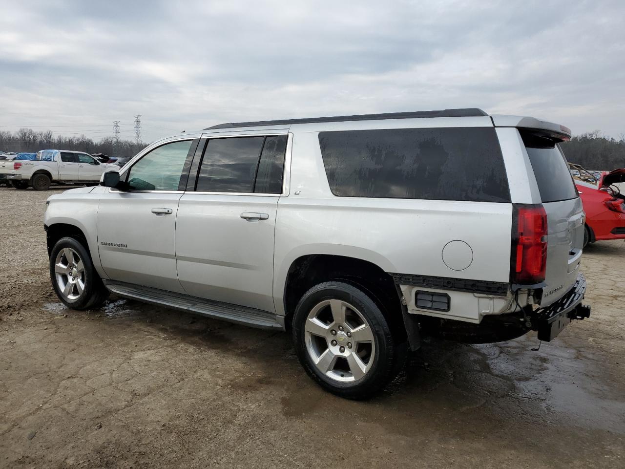2015 Chevrolet Suburban - Image 2