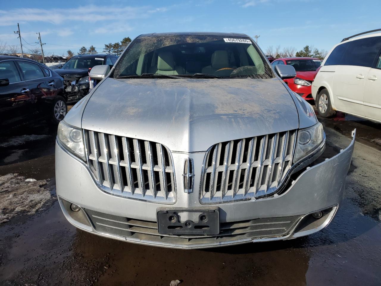 2010 Lincoln MKT - Image 5