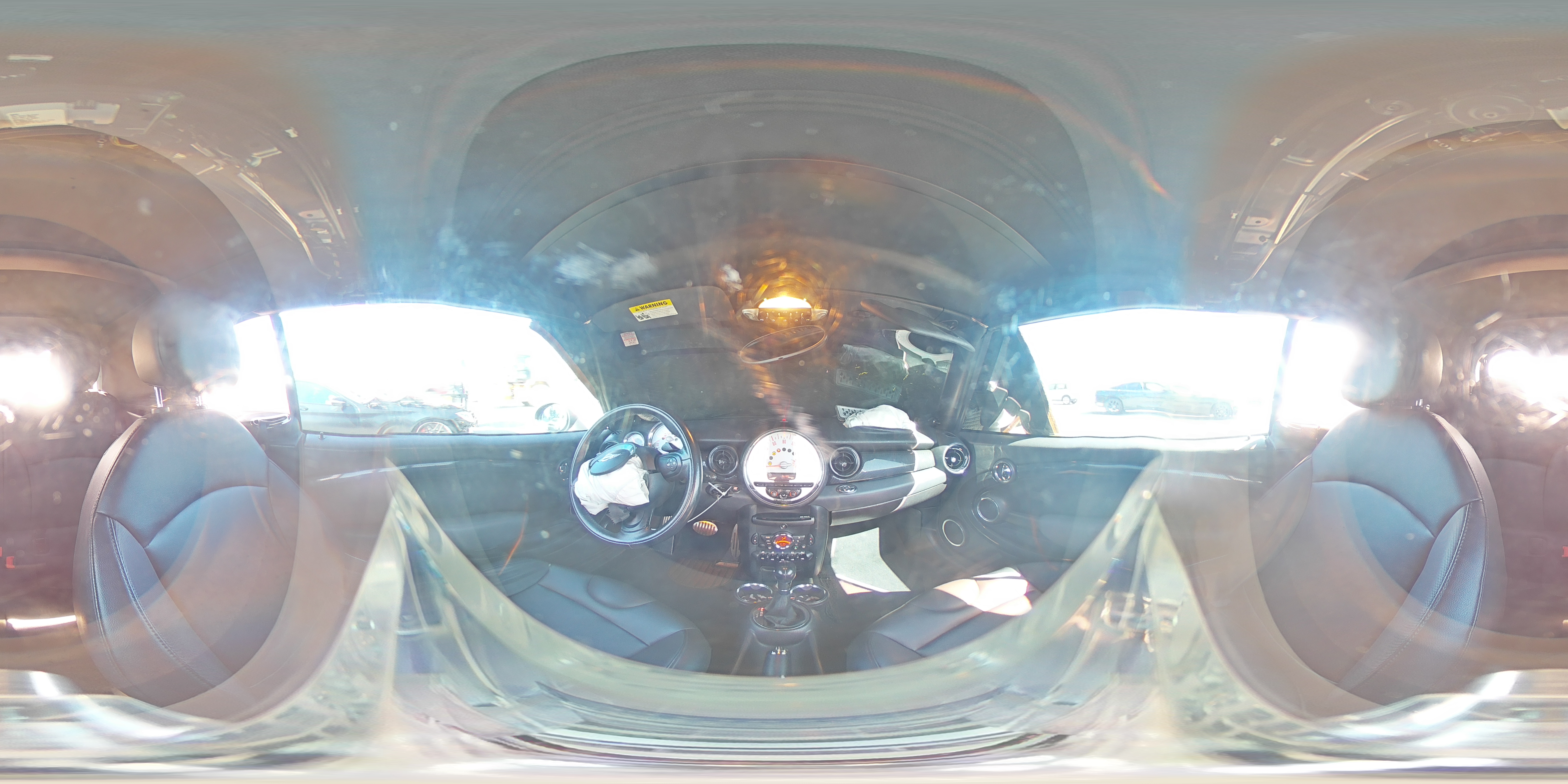 2011 MINI Cooper - Image 13