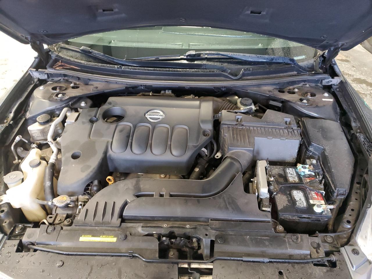 2012 Nissan Altima - Image 12