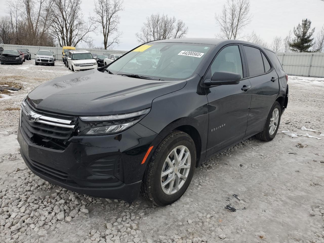 2024 Chevrolet Equinox Ls for Sale in Wayland, MI - Rear End