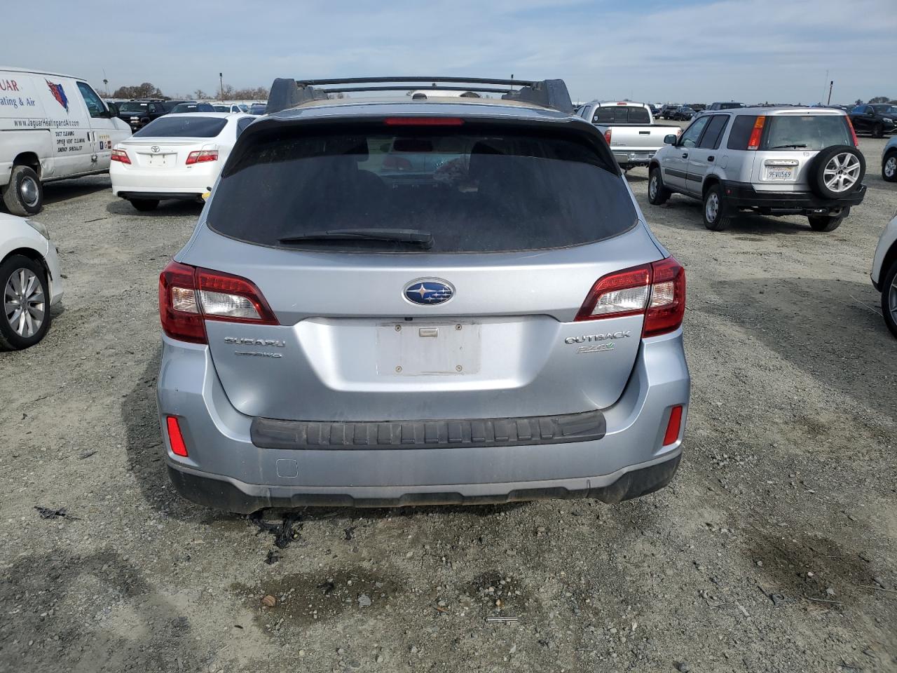 2015 Subaru Outback - Image 6