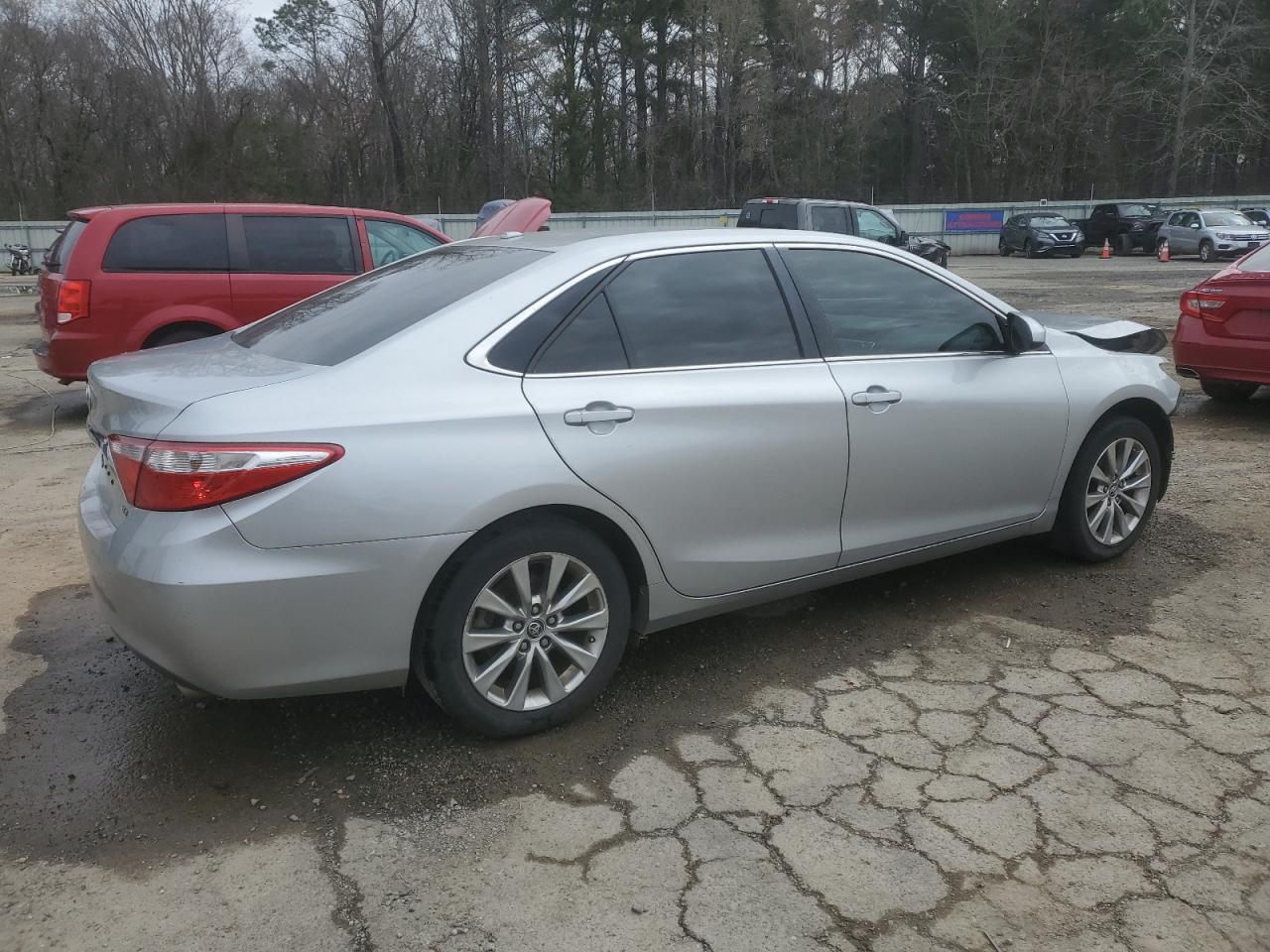 2015 Toyota Camry - Image 3