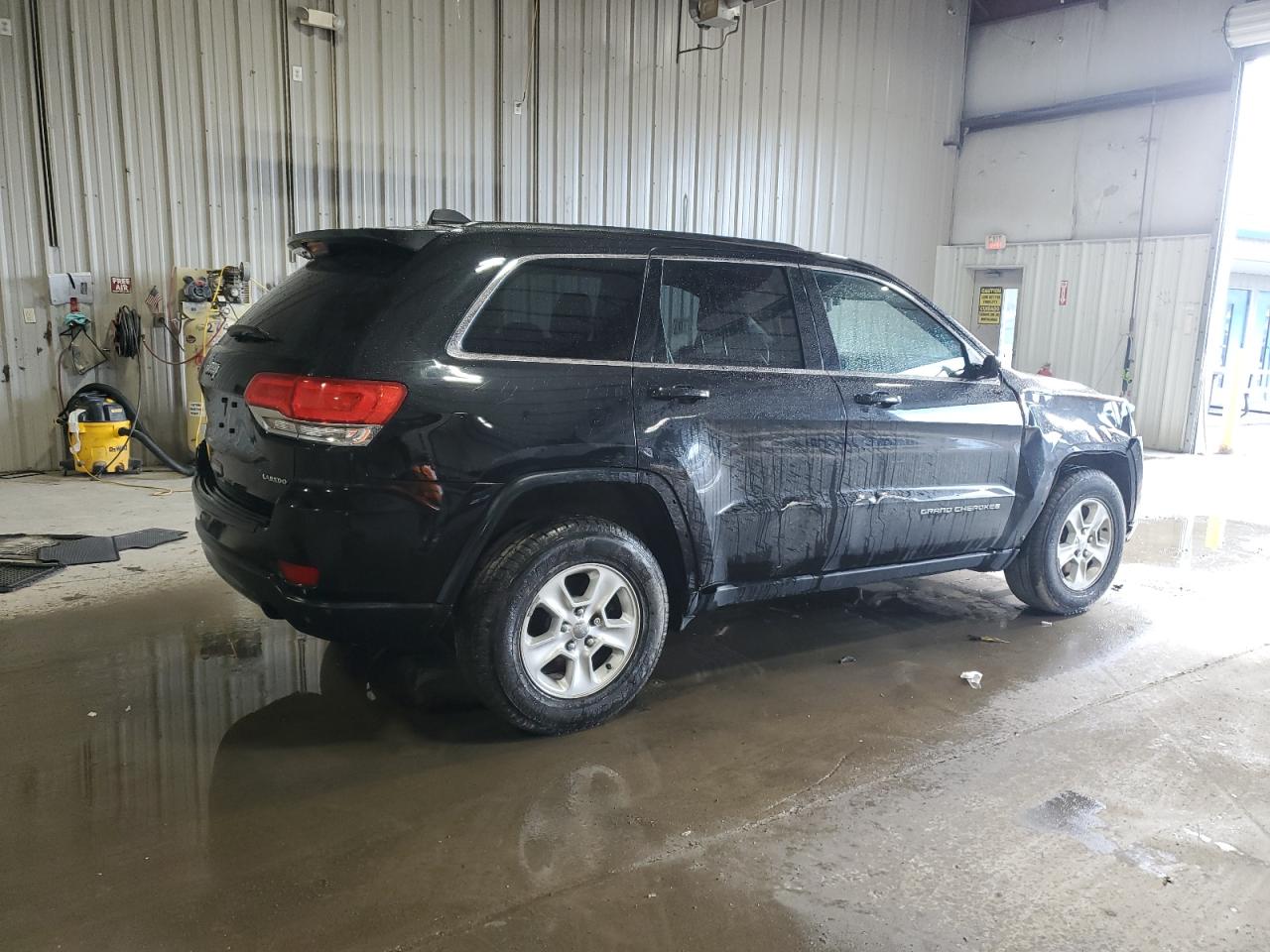 2016 Jeep Grand Cherokee - Image 3