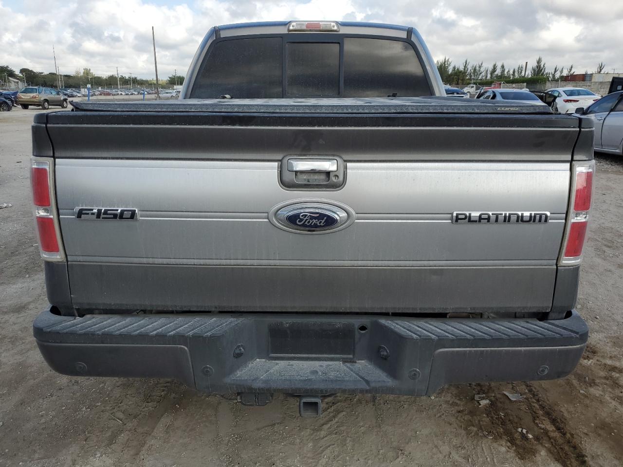 2011 Ford F-150 - Image 6