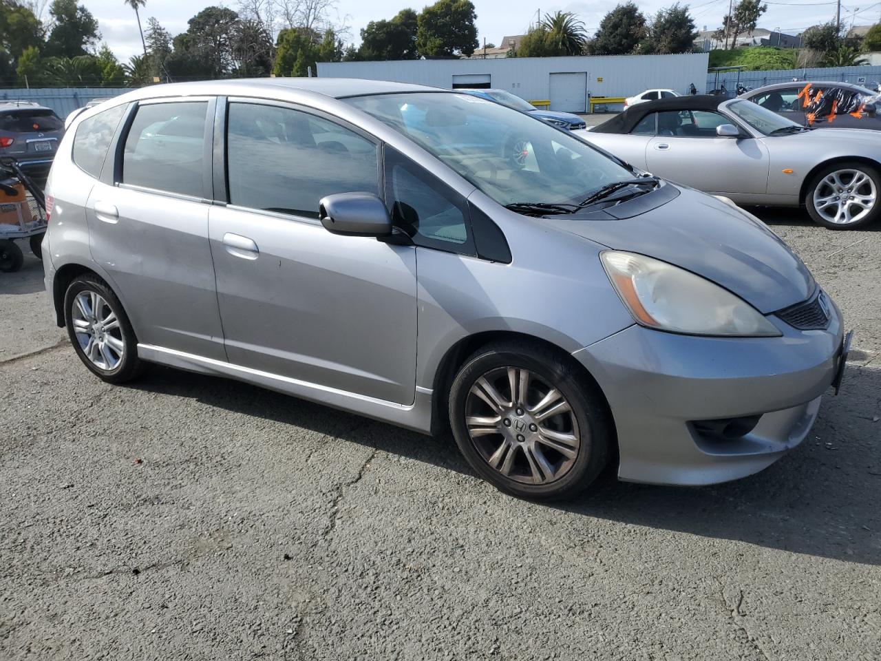 2009 Honda Fit - Image 4