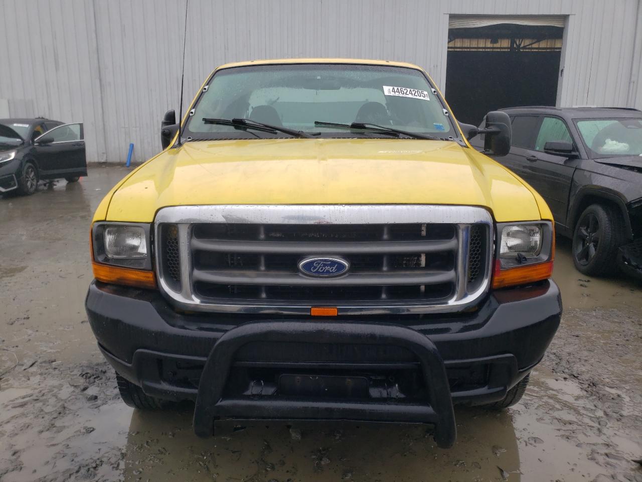 2001 Ford F350 - Image 5