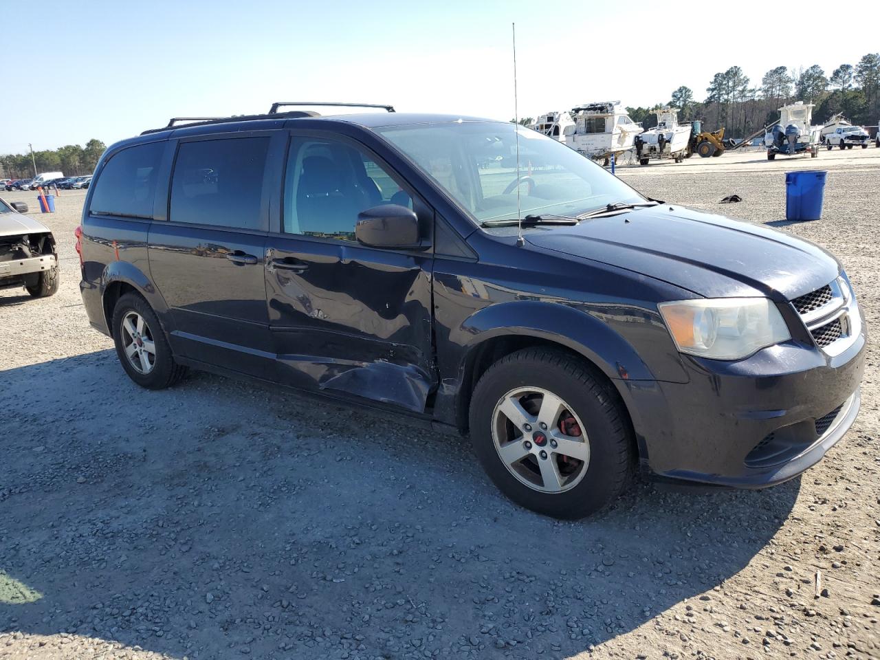 2011 Dodge Caravan - Image 4