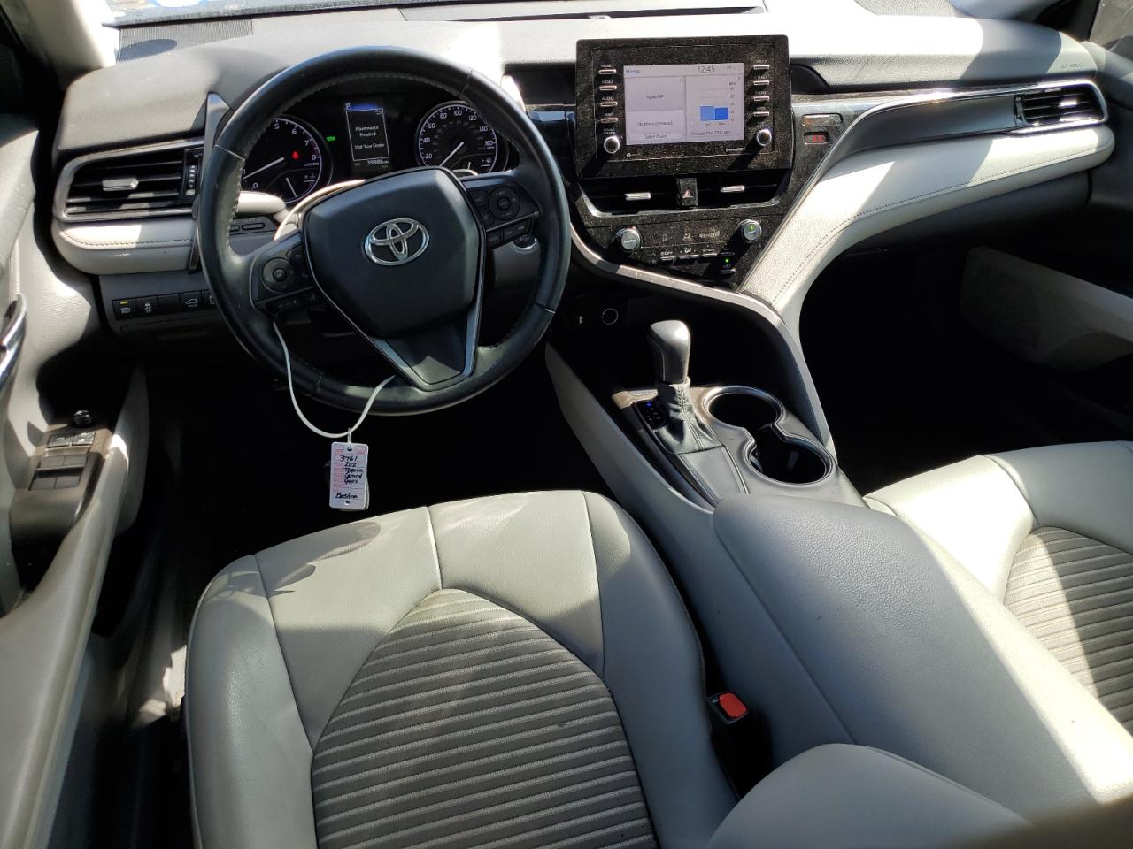 2021 Toyota Camry - Image 8