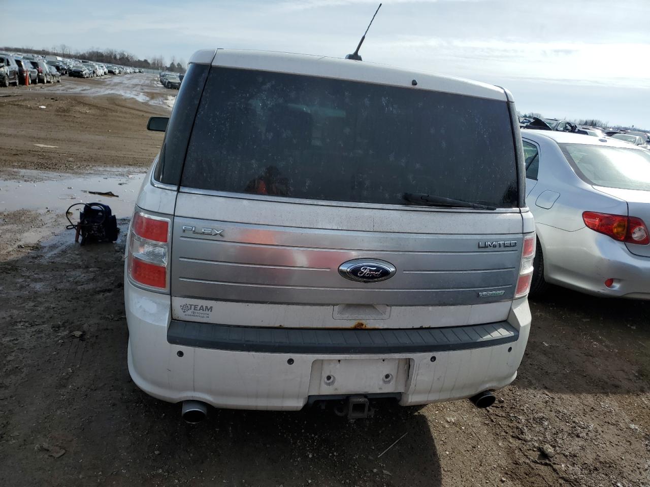 2010 Ford Flex - Image 6
