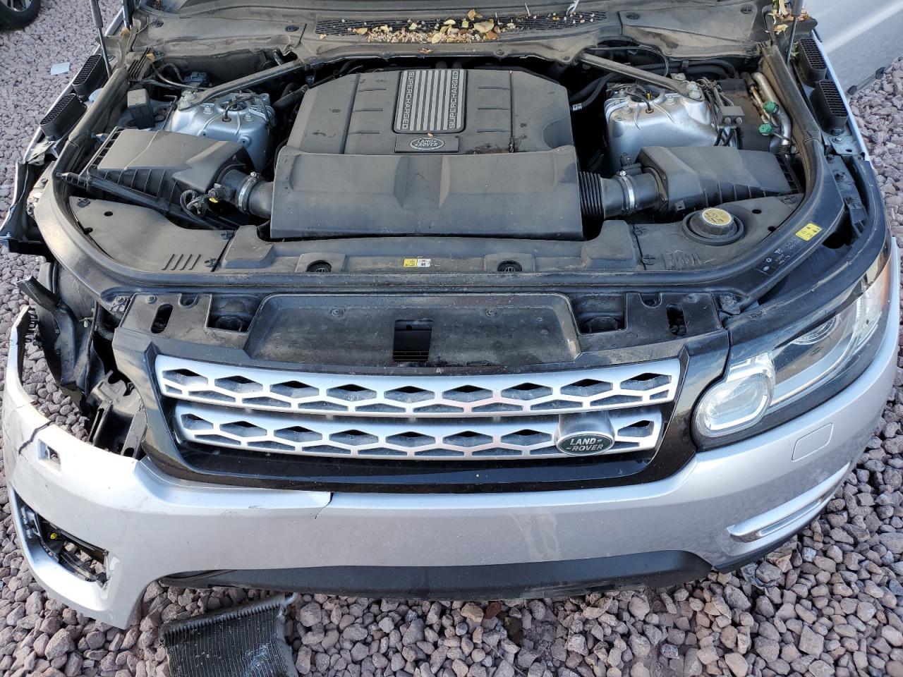 2015 Land Rover Range Rover - Image 14