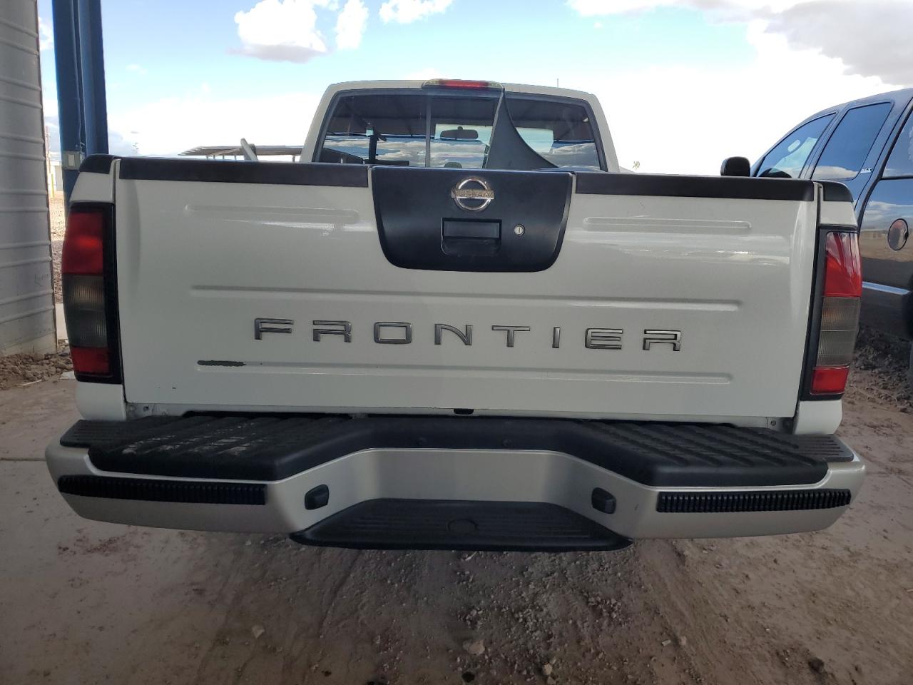 2002 Nissan Navara (Frontier) - Image 6