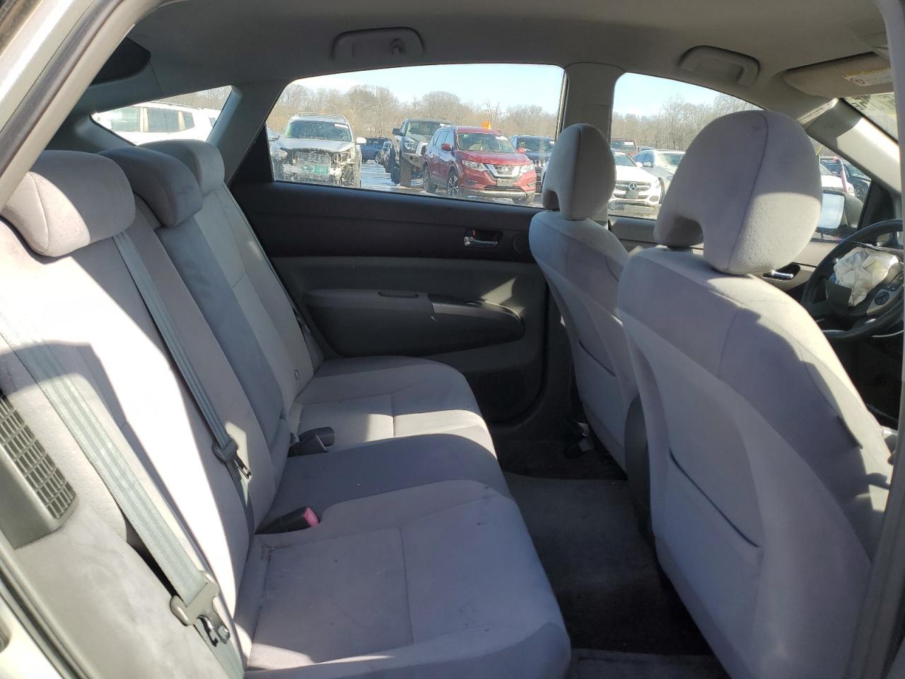 2004 Toyota Prius - Image 10