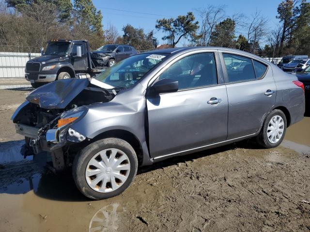  NISSAN VERSA 2019 Серый