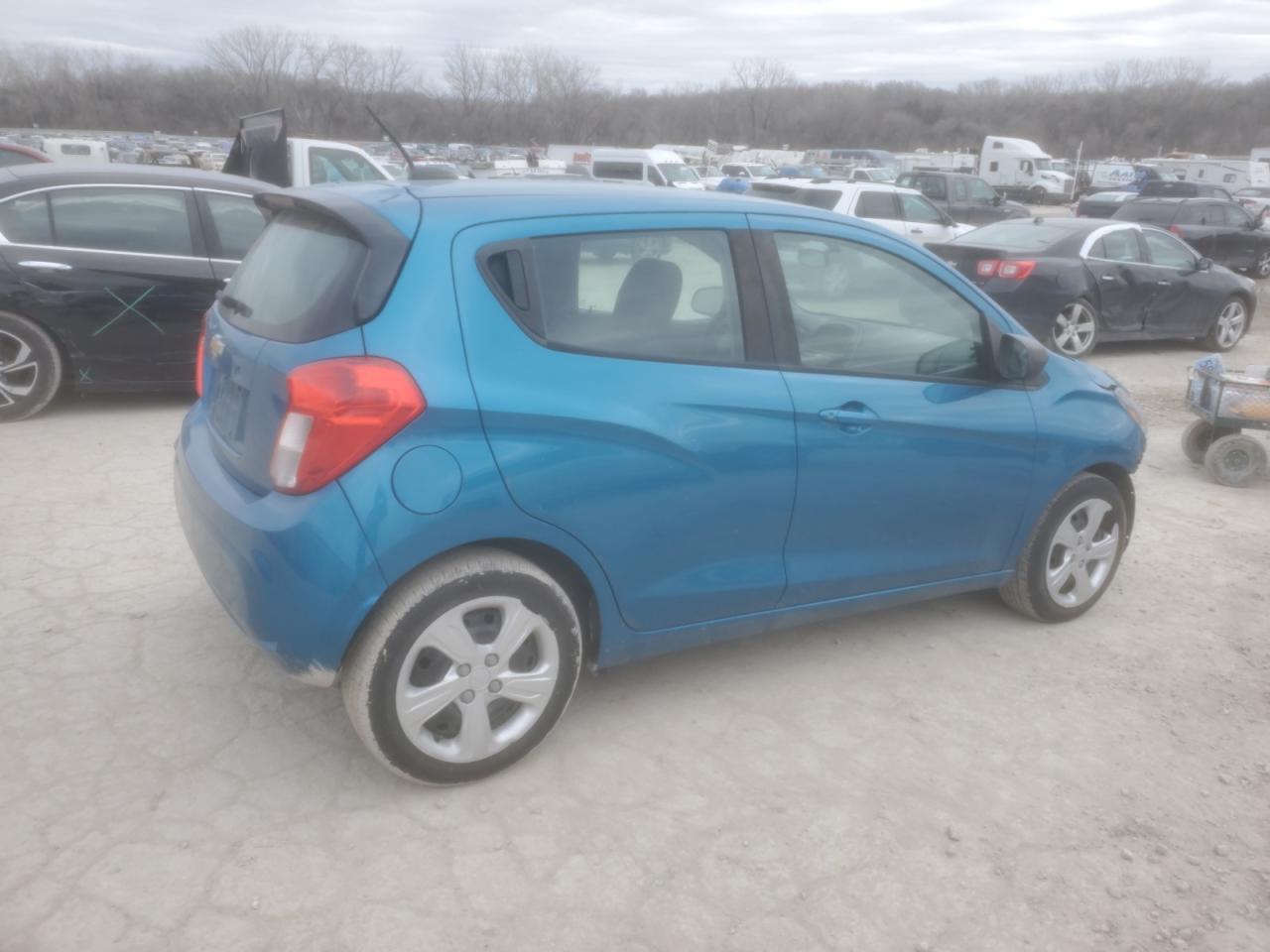 2019 Chevrolet Spark - Image 3