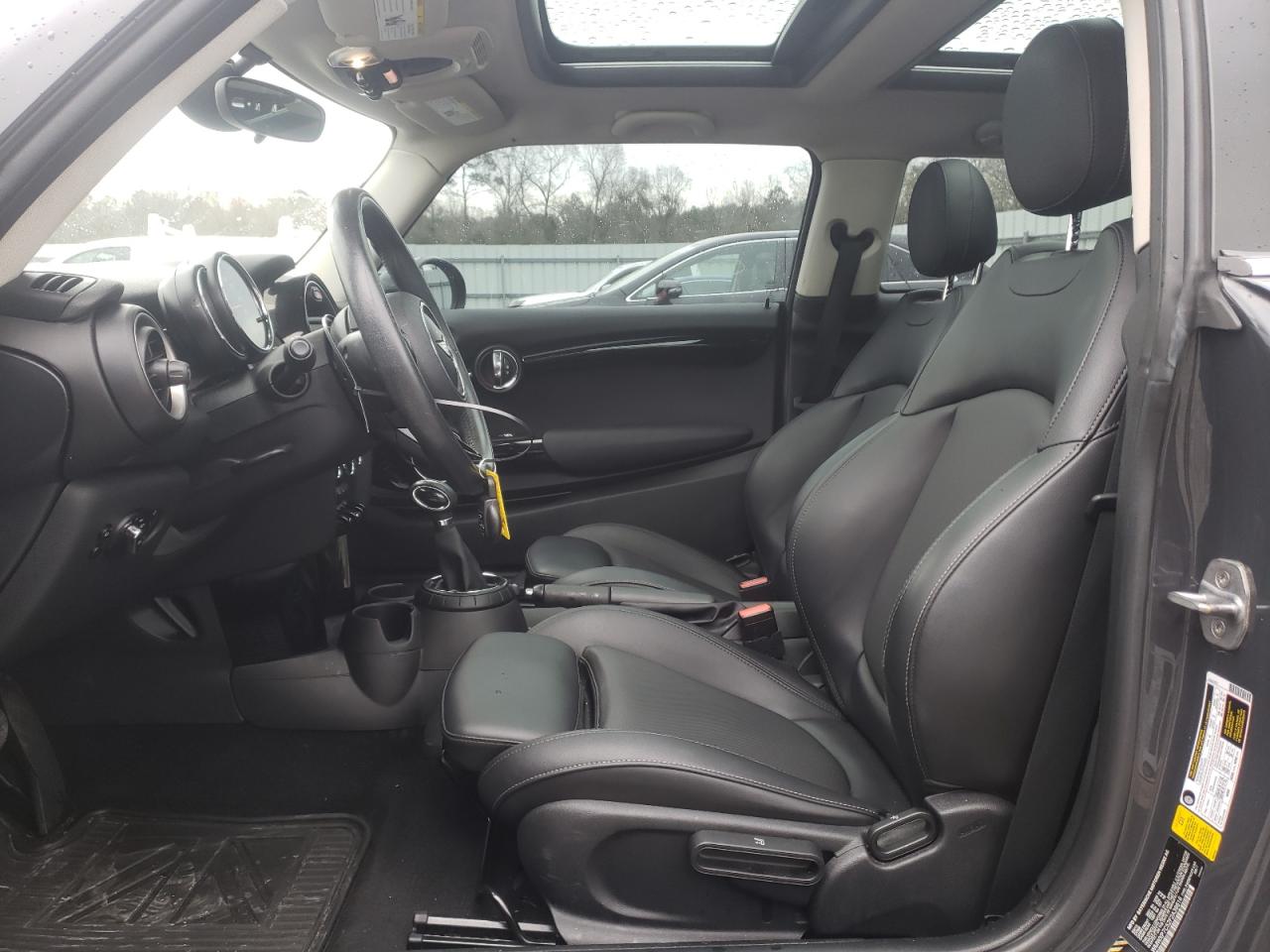 2015 MINI Cooper - Image 7