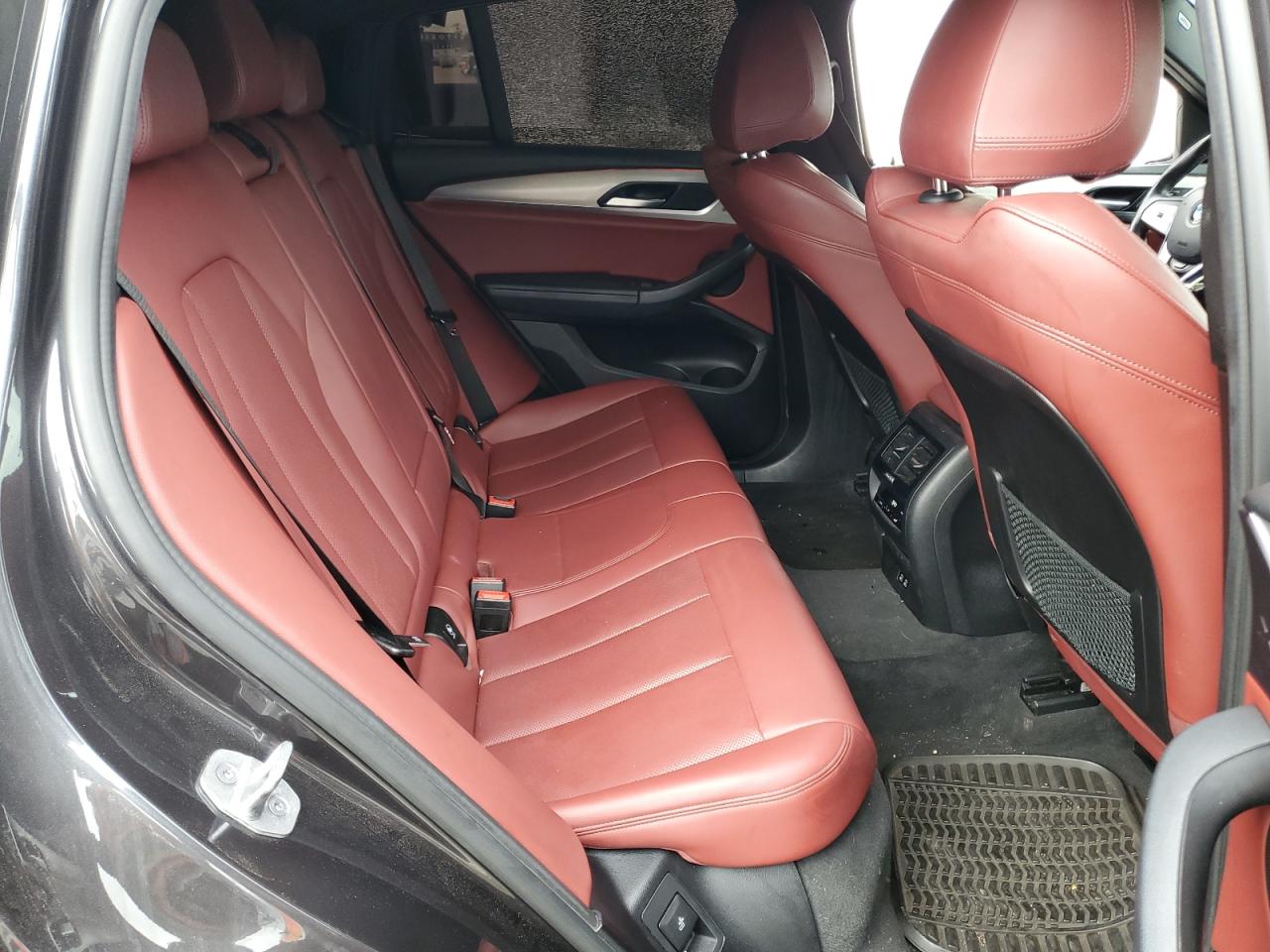 2022 BMW X4 - Image 11