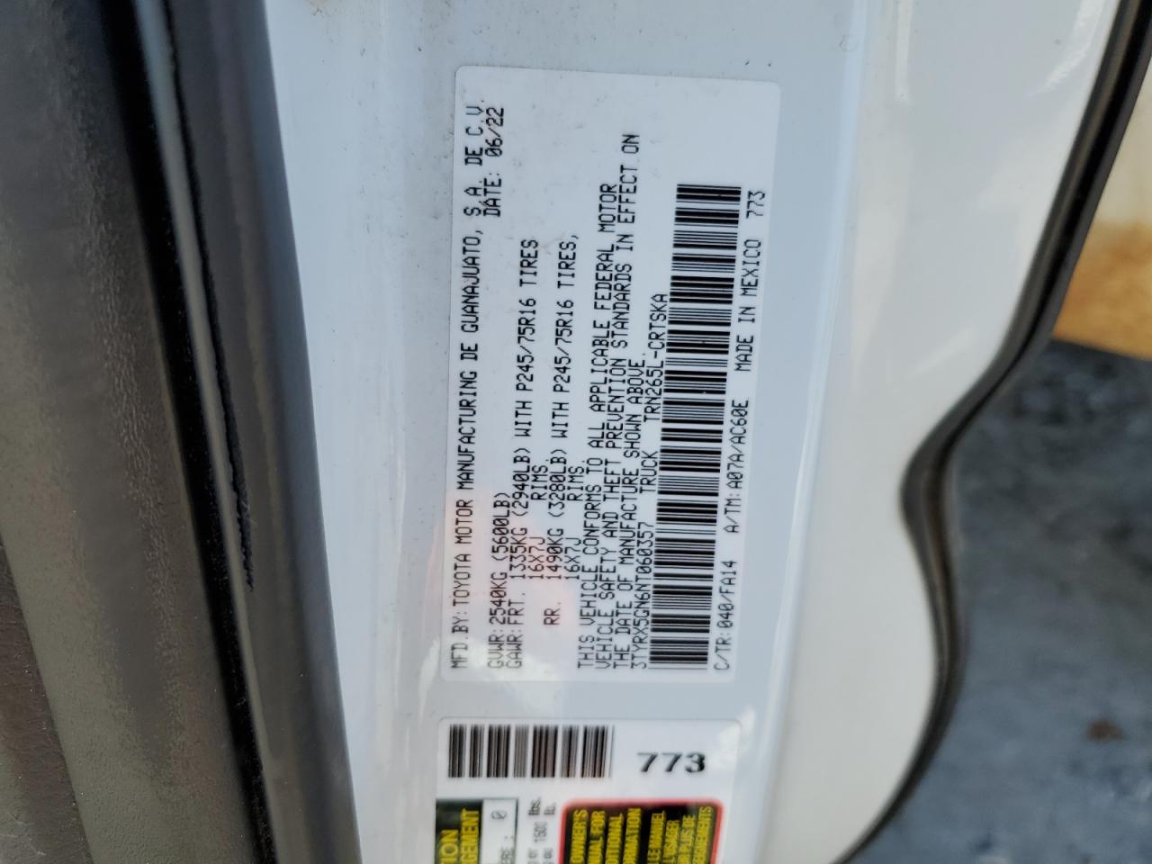 2022 Toyota Tacoma - Image 12