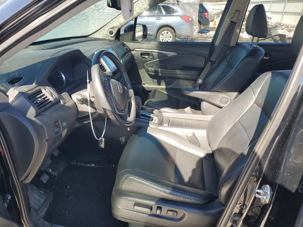 2017 Honda Pilot - Image 7