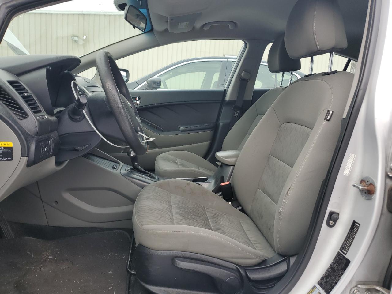 2015 Kia Forte - Image 7