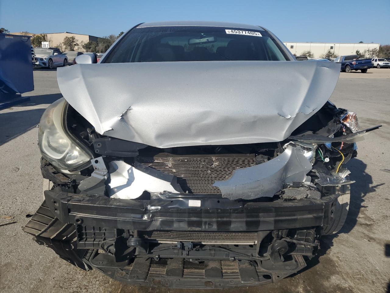 2016 Hyundai Elantra - Image 5