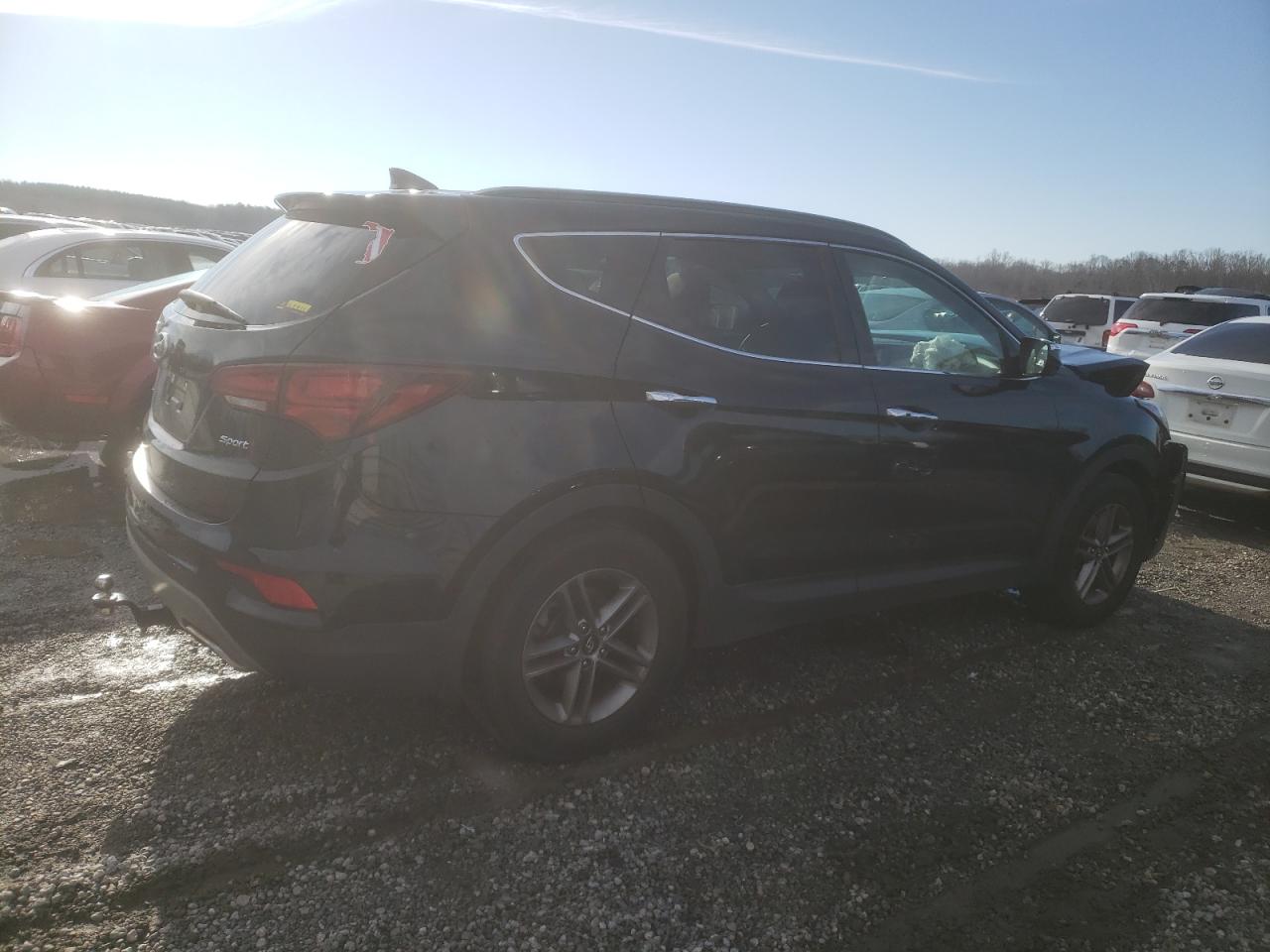 2018 Hyundai Santa Fe - Image 3