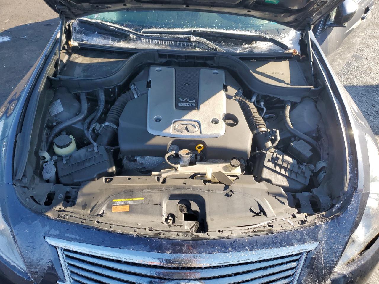 2011 Infiniti G - Image 11