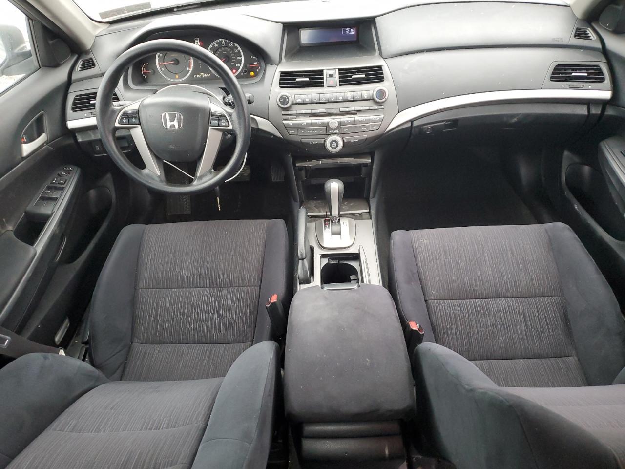 2011 Honda Accord - Image 8