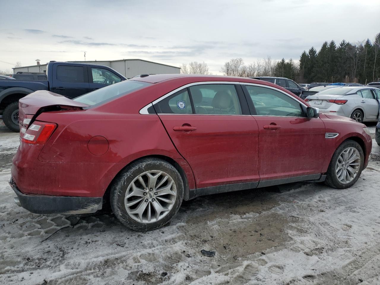 2017 Ford Taurus - Image 3