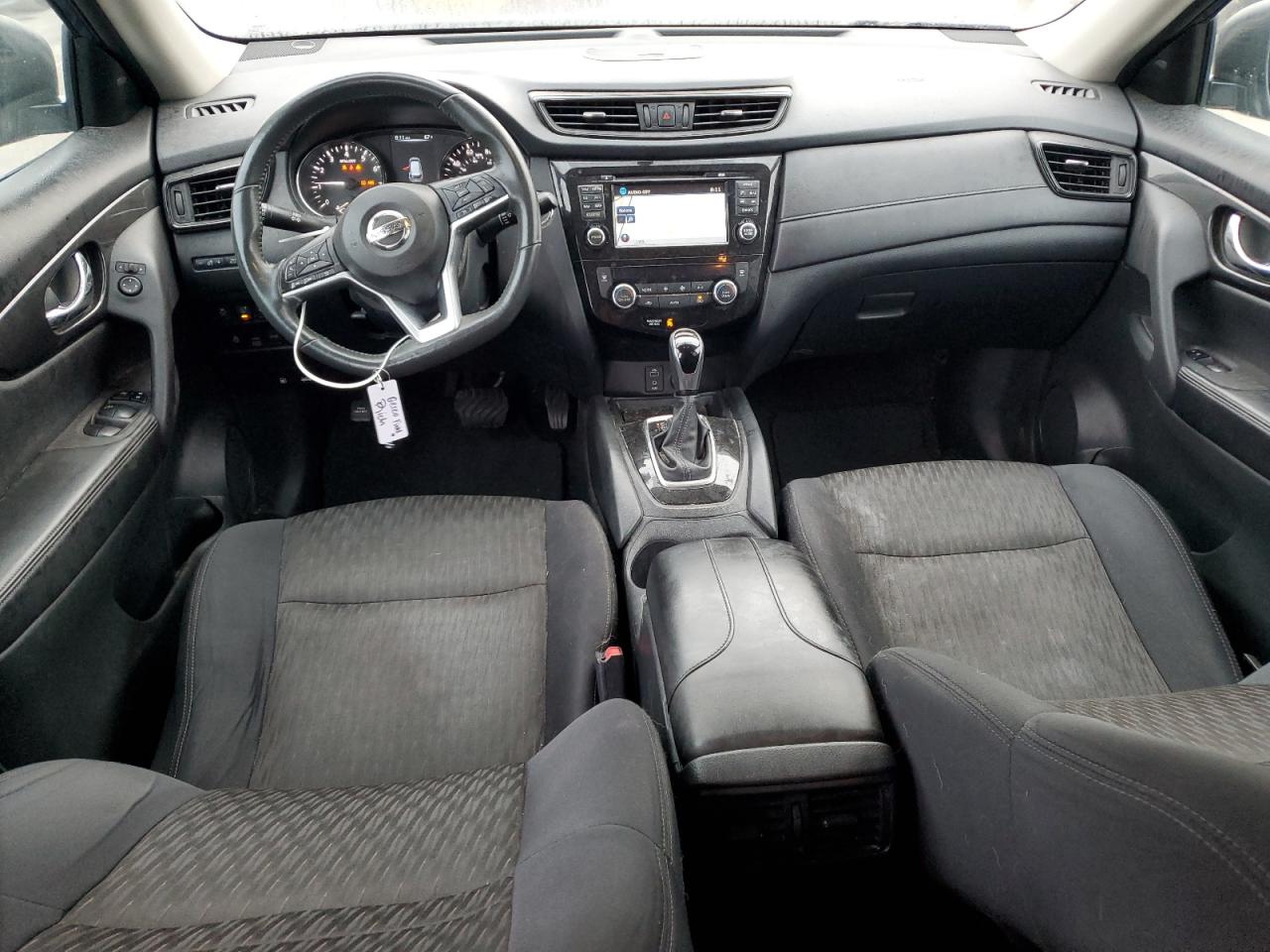 2017 Nissan Rogue - Image 8