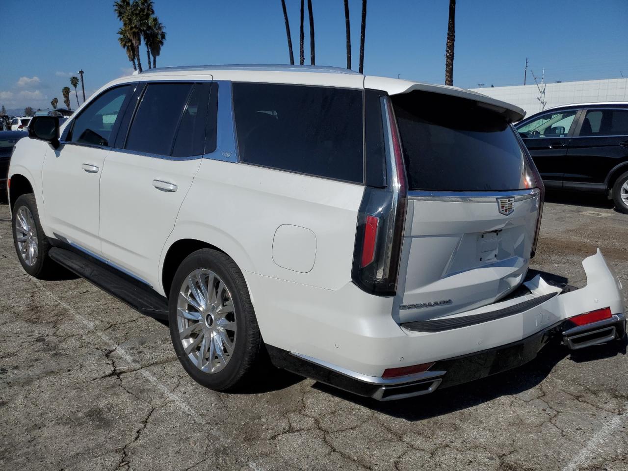 2021 Cadillac Escalade - Image 2