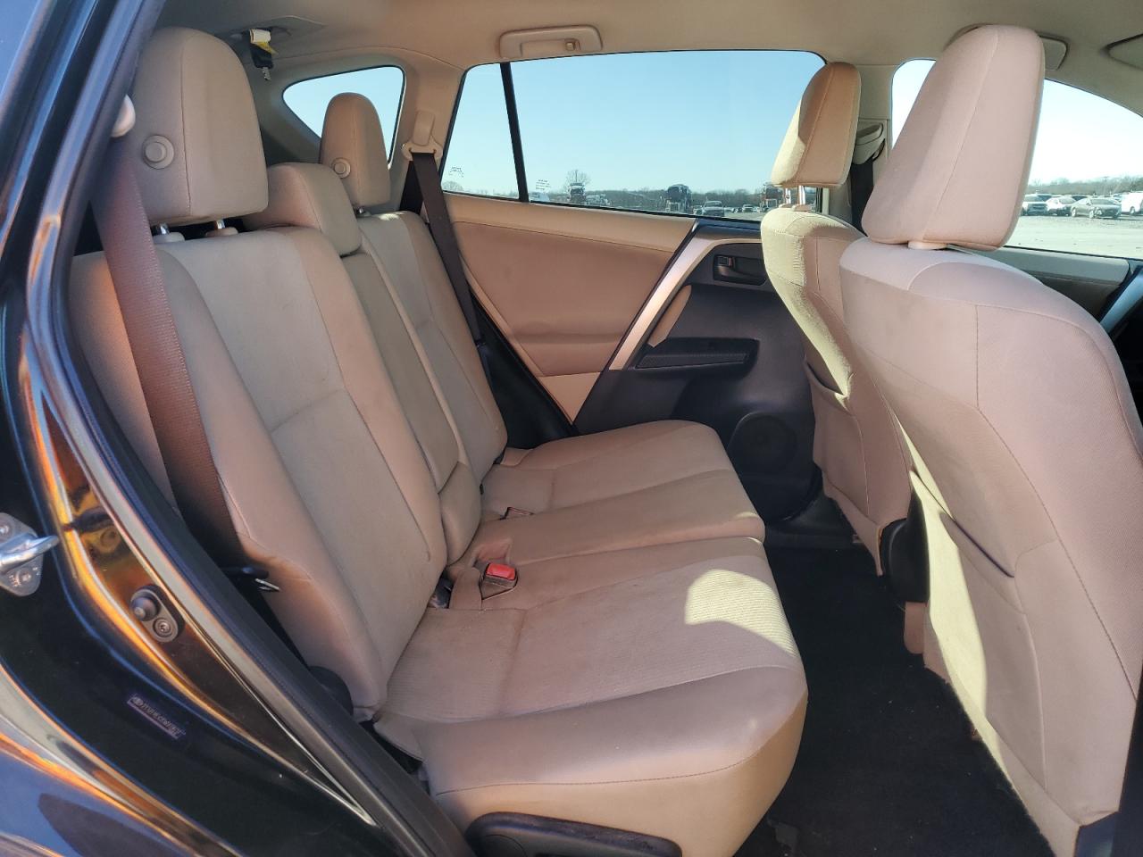 2013 Toyota RAV 4 - Image 12