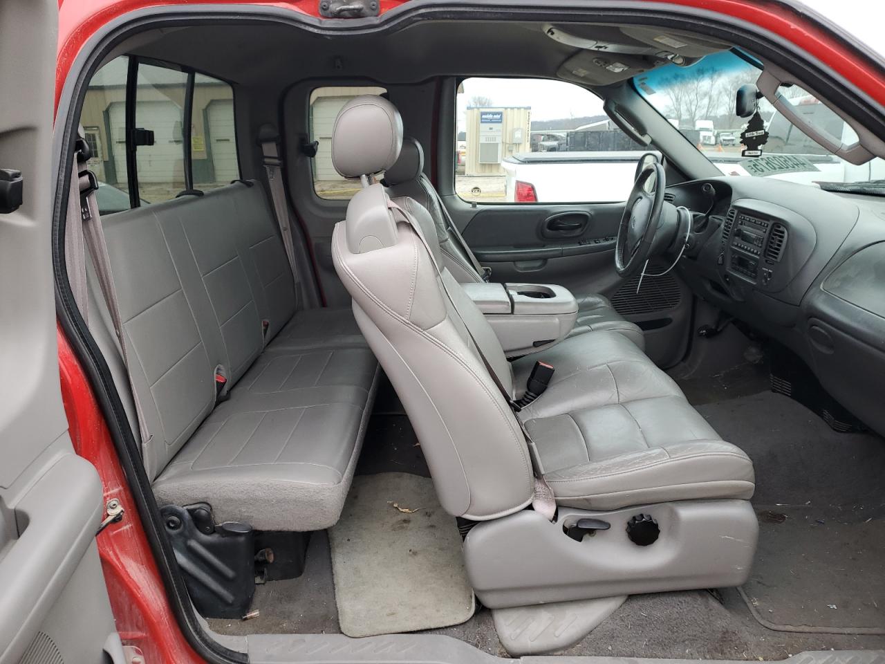 2002 Ford F-150 - Image 10