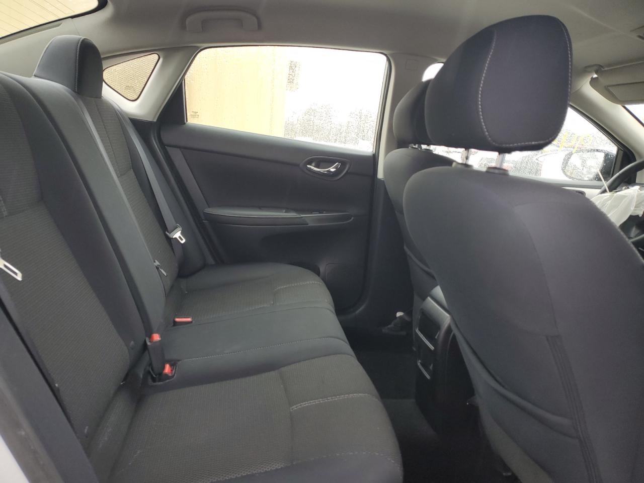 2020 Kia Optima - Image 10