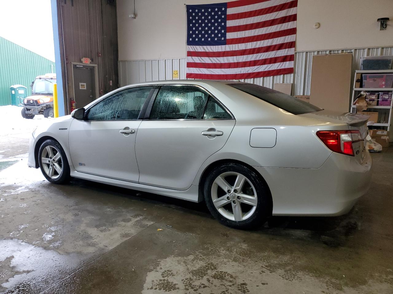 2014 Toyota Camry - Image 2