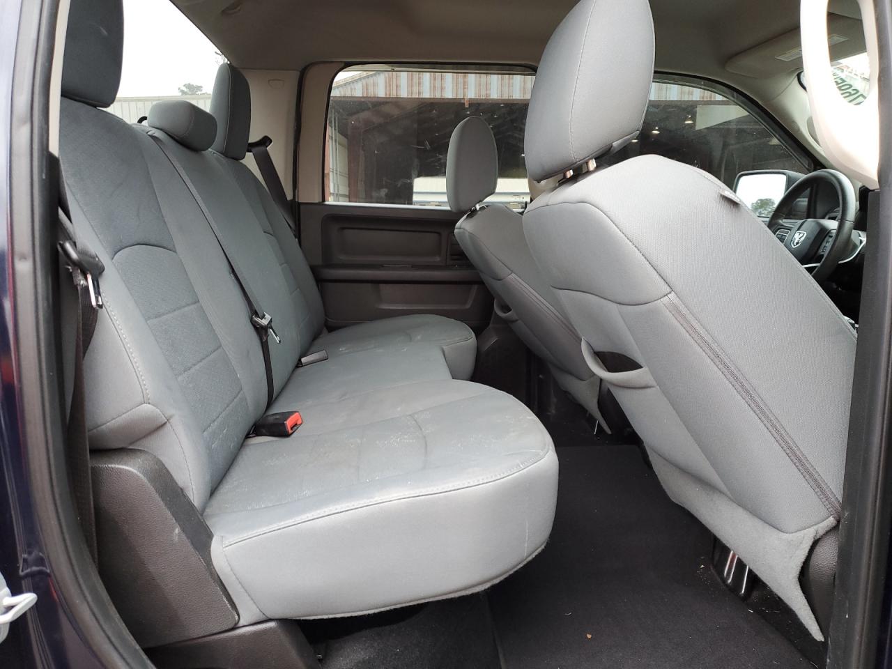 2013 RAM 1500 - Image 10