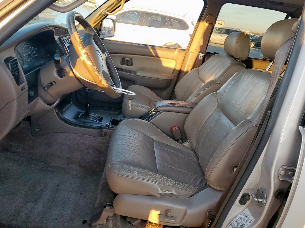 1998 Toyota 4Runner - Image 7