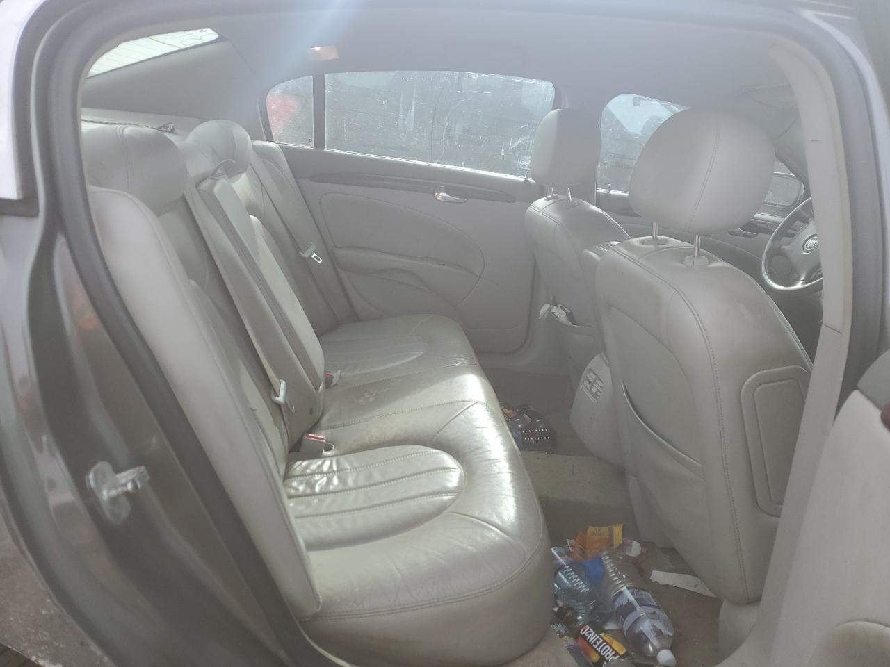 2007 Buick Lucerne - Image 10