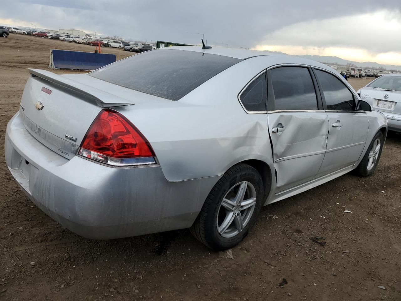 2010 Chevrolet Impala - Image 3