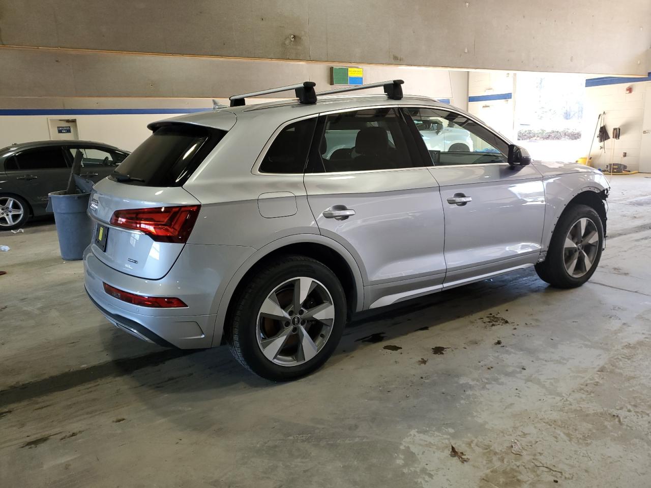 2023 Audi Q5 - Image 3