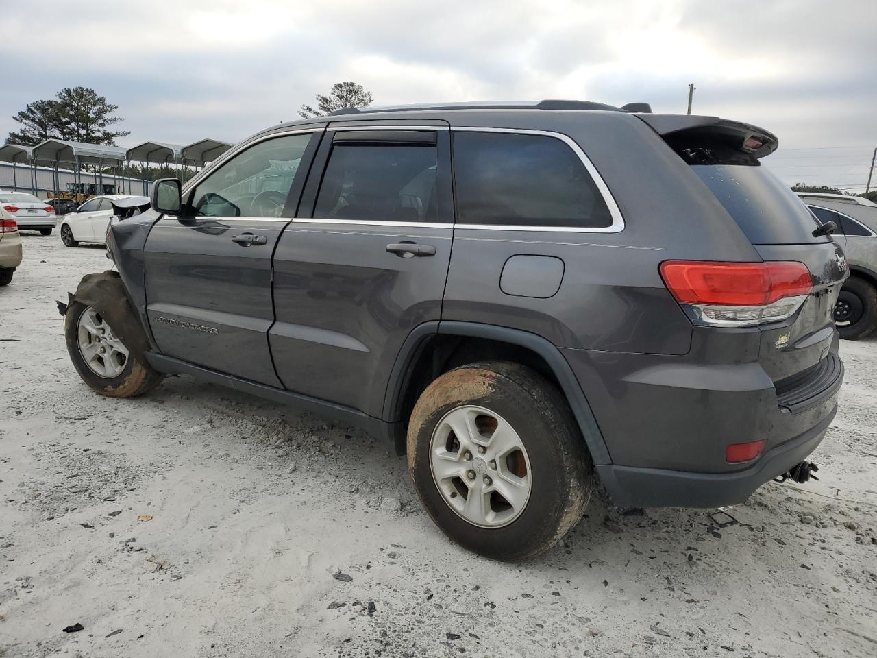 2017 Jeep Grand Cherokee - Image 2